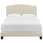 Cama de plataforma tamaño King de tela beige con cabecero tapizado con botones, para 2 personas